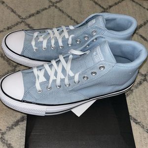 Brand new Malden Street Mid Ocean Unisex Converse mens size 12 women's size 14